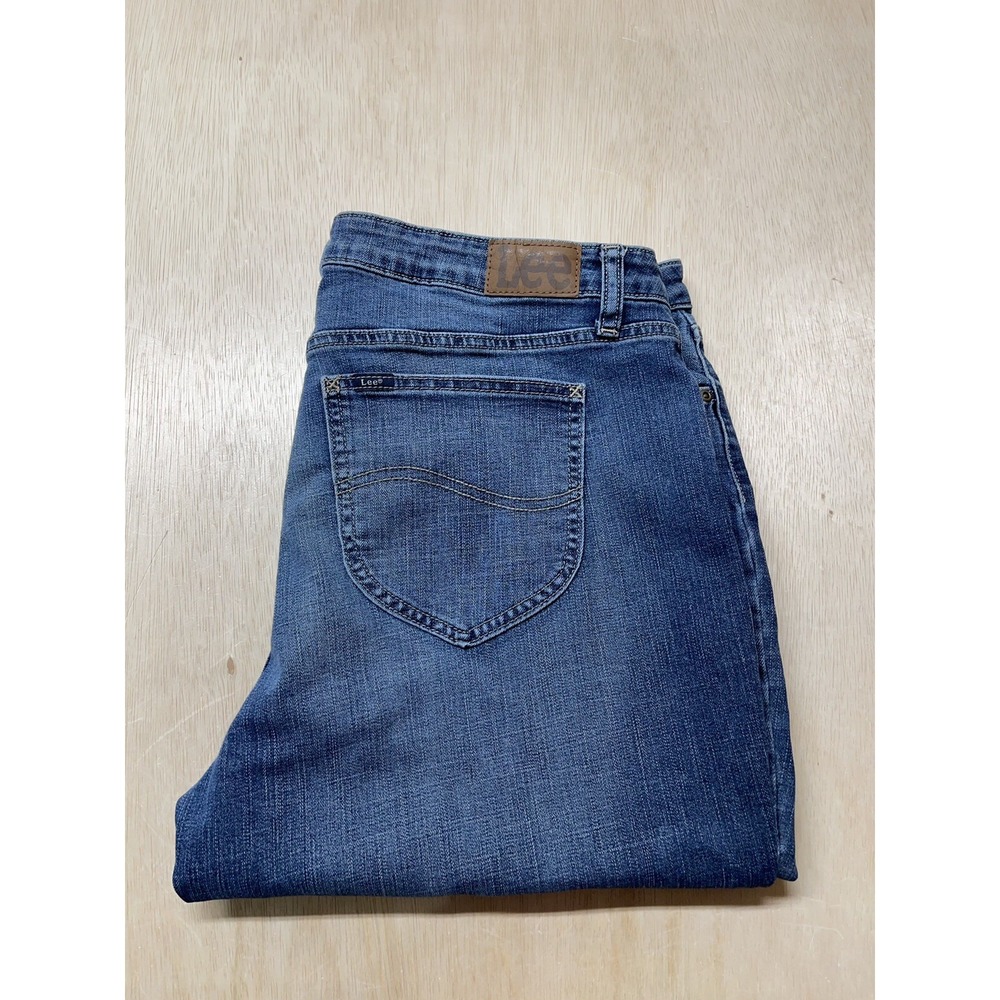 Lee Regular Fit Capri Jeans Womens Size‎ 18M Approx 38x22 Mid Rise Stretch Denim